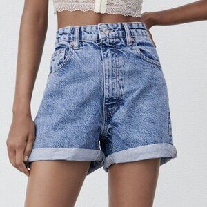 Zara Mom Fit Shorts